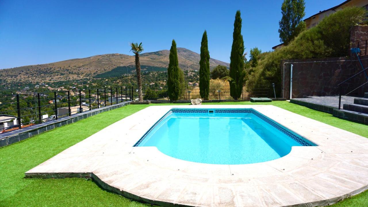 Villa Los Angeles El Espinar Exterior photo